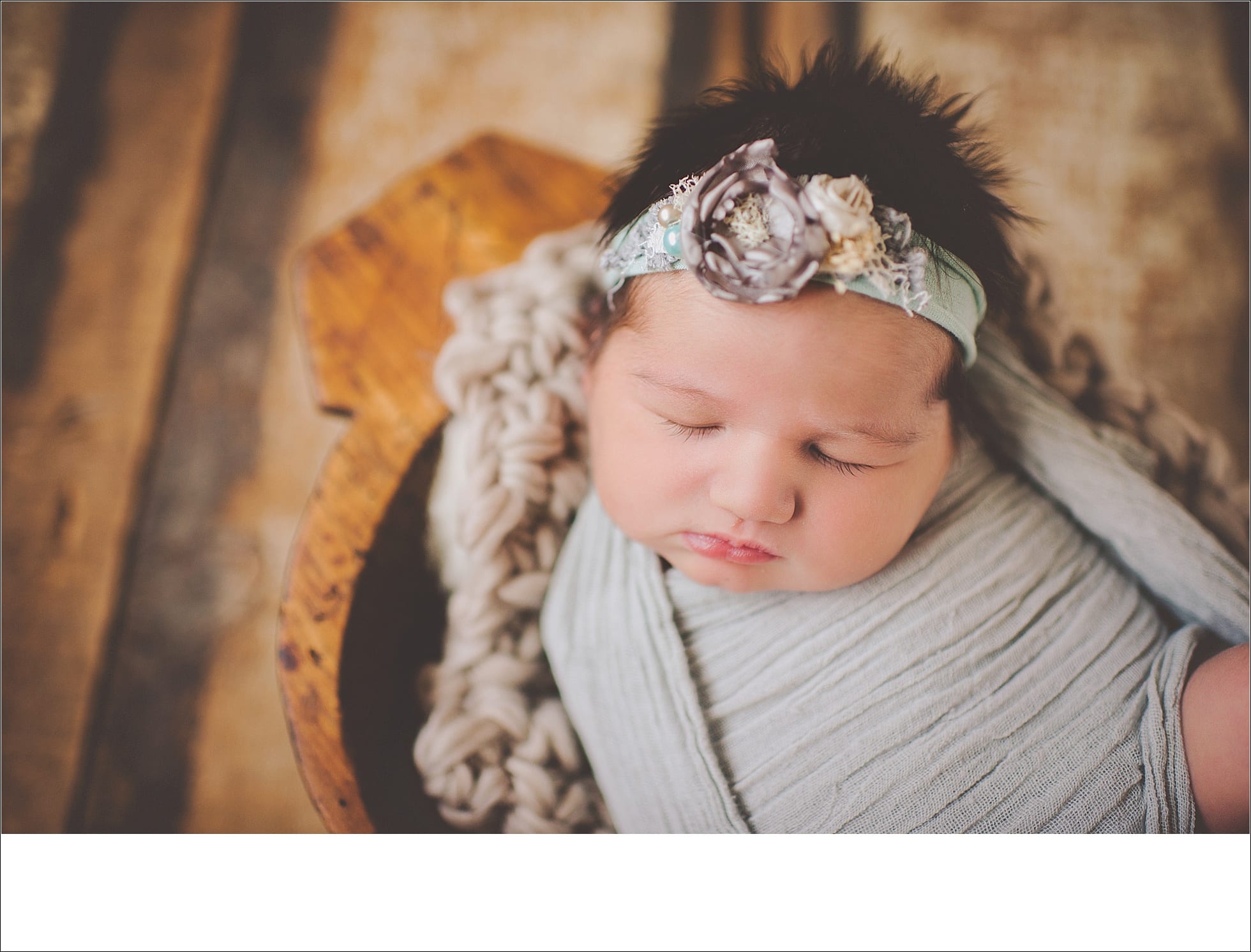bonnets, babies, Sun Prairie Photographers