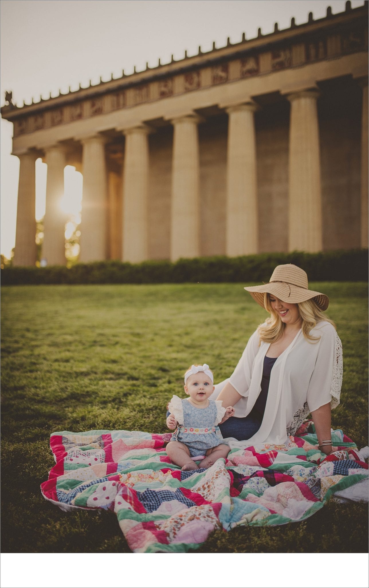moms and daughters, Nashville backdrop, outdoor sessions, blankets, hair flowers