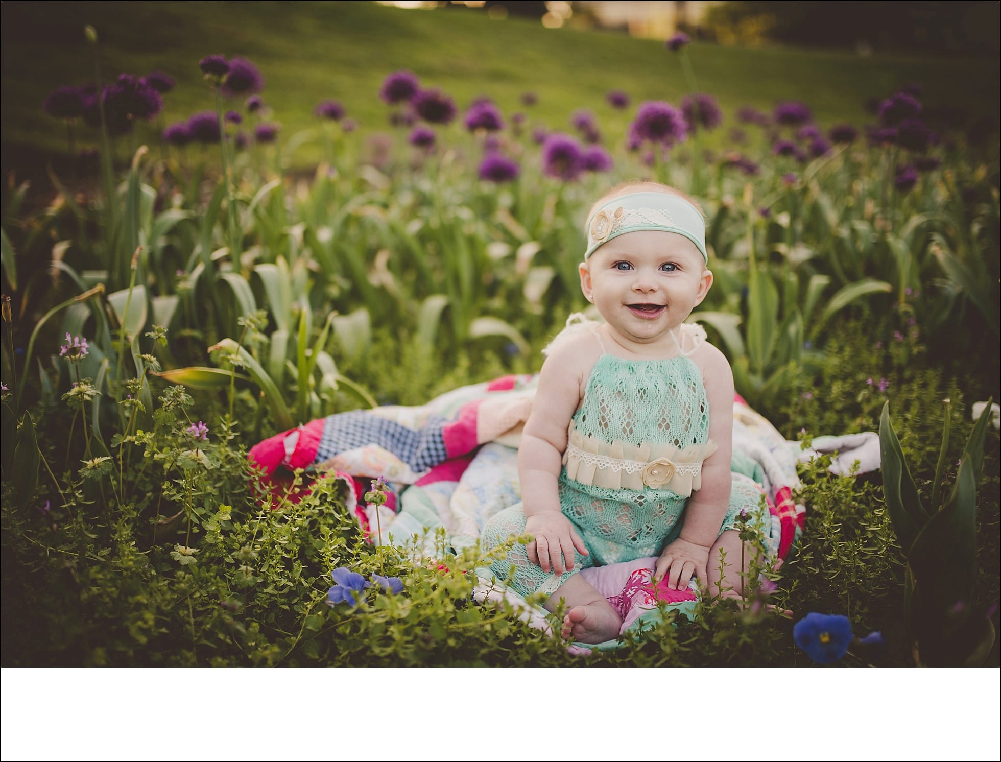 flowers, outdoor sessions, happy babys