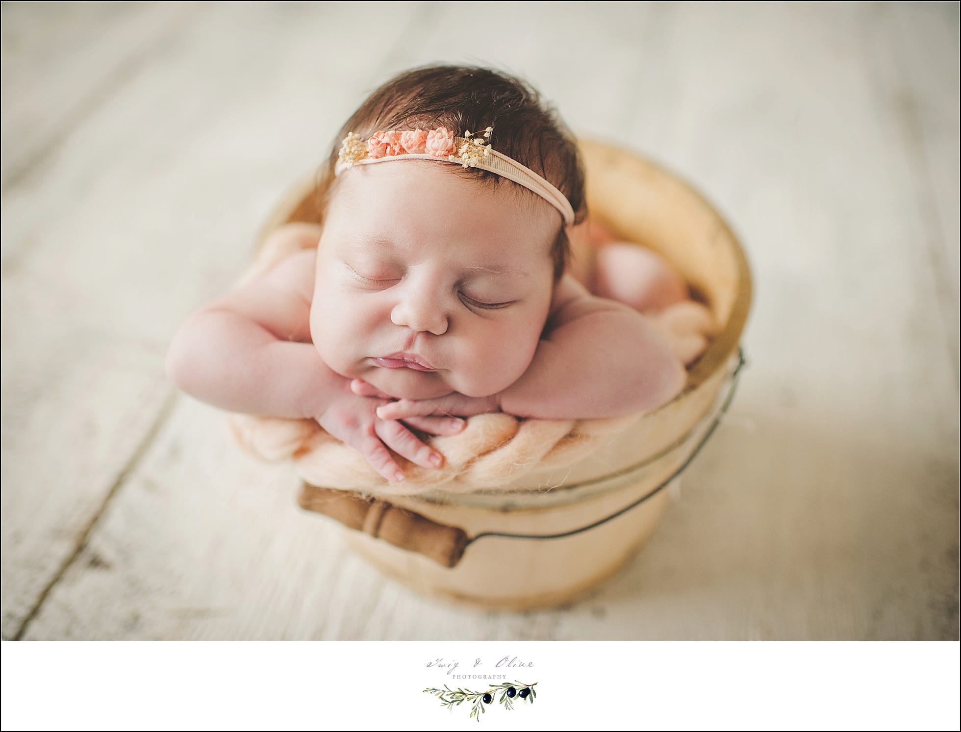 hair flowers, buckets, blankets, swaddled, cherubs, miracles, life, love, happy babies, Twig and Olive photography newborns