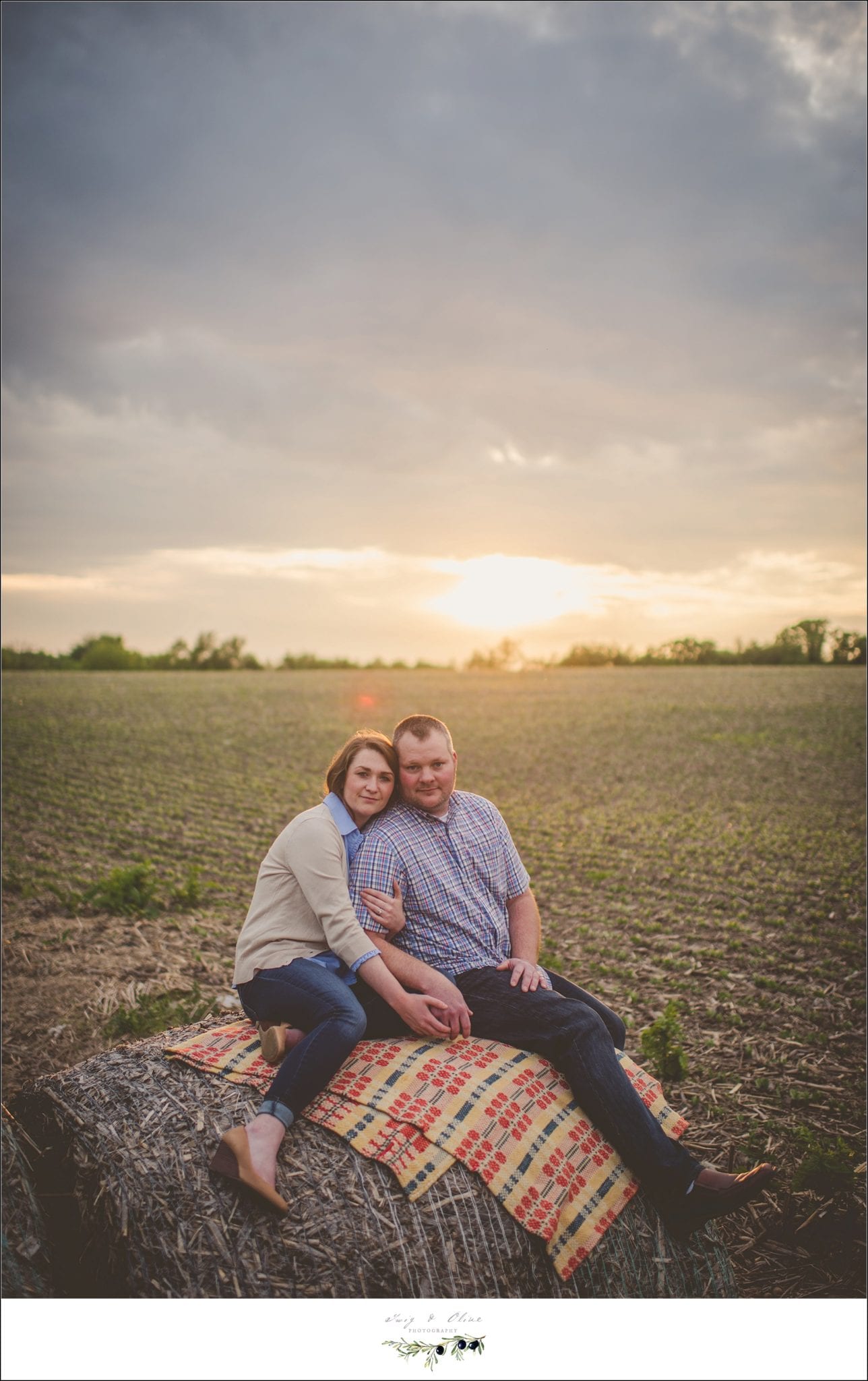 Round bales, sunsets, blankets, picnics, love, life, happiness, engagement sessions, fields, outdoor sessions, perfect