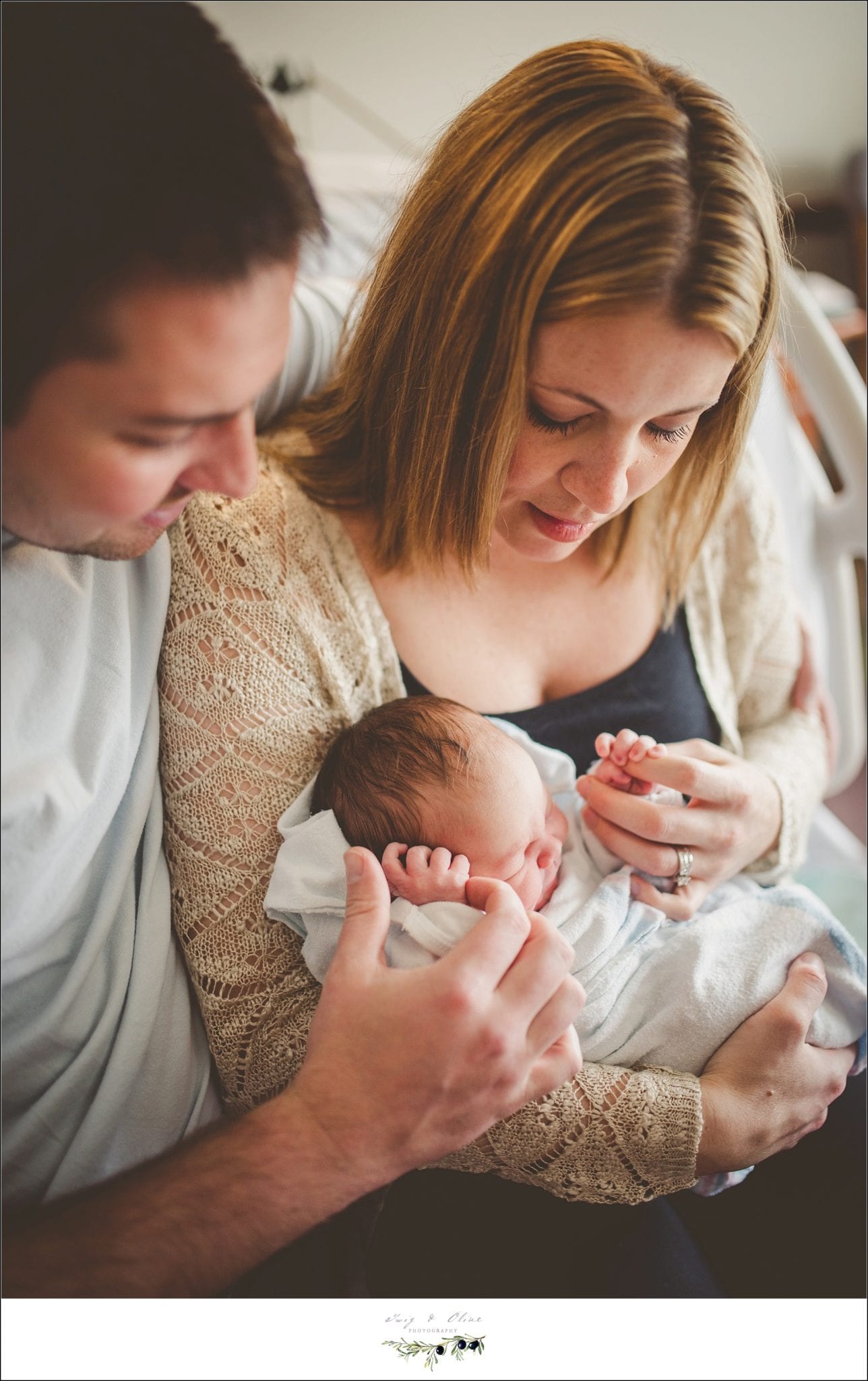 moms and dads, newborns, hospital, 48 hours after birth, born yesterday, happy babies, perfect, precious, miracles, proud parents, Twig and Olive capture the moment, little hands, exciting moments, TOP, newborn photography in birthing suite, Sun Prairie area newborn photography
