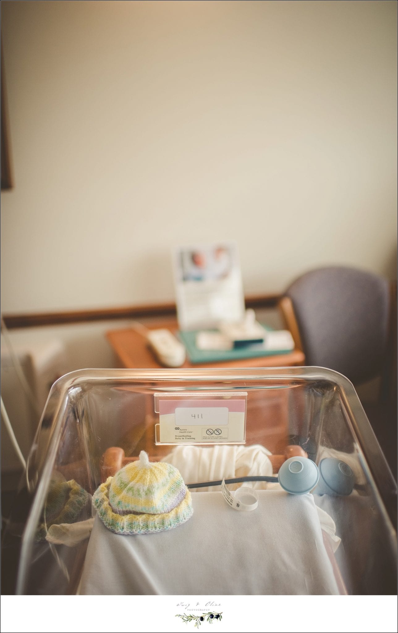 Twig and Olive photography, bassinet, babies, hospital, that just happened, perfect, Twig and Olive capture the moment