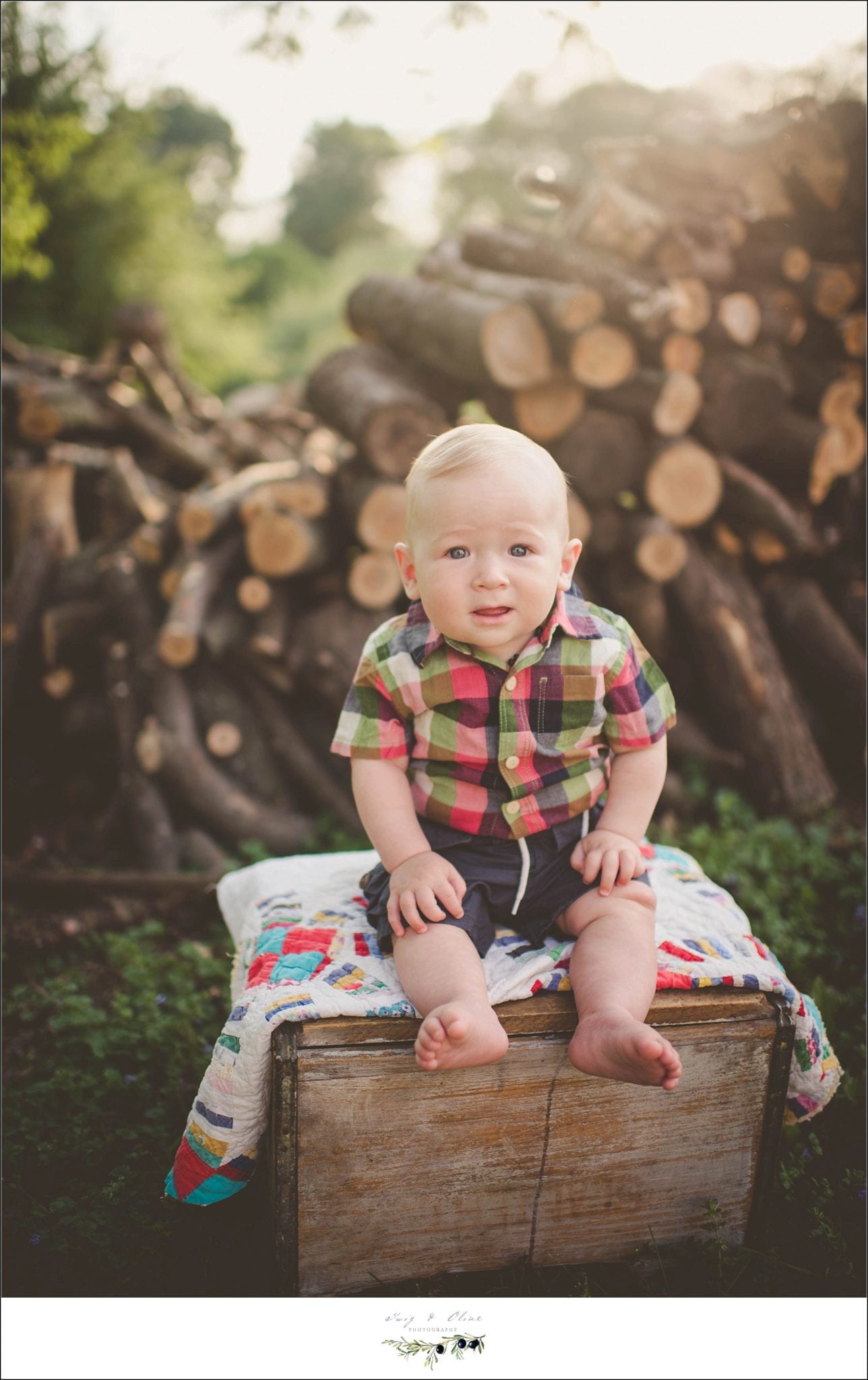 lumber jack, 1 year old session, Twig and Olive families, children and families, TOP