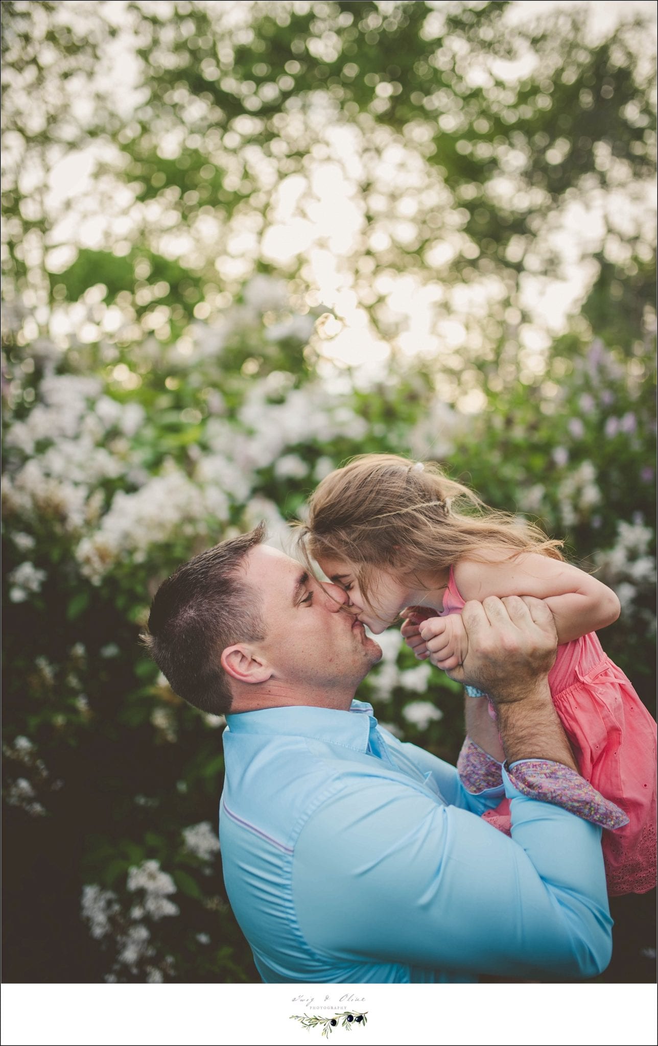 dads and daughters, outdoor sessions, sun set photography, white blooms, hold their hands for a little while, hold their hearts forever