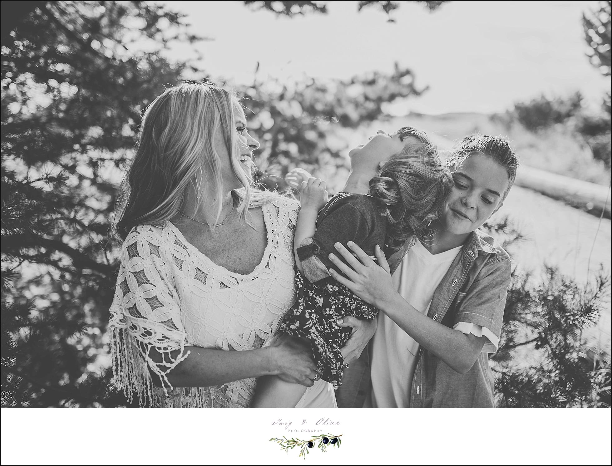 seattle family sessions, black and white photography 