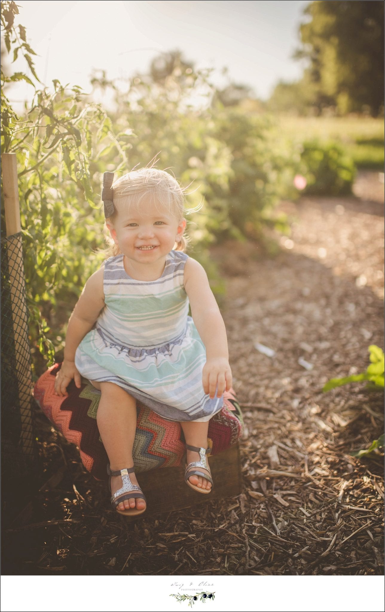 cute kid, outdoor sessions, family sessions