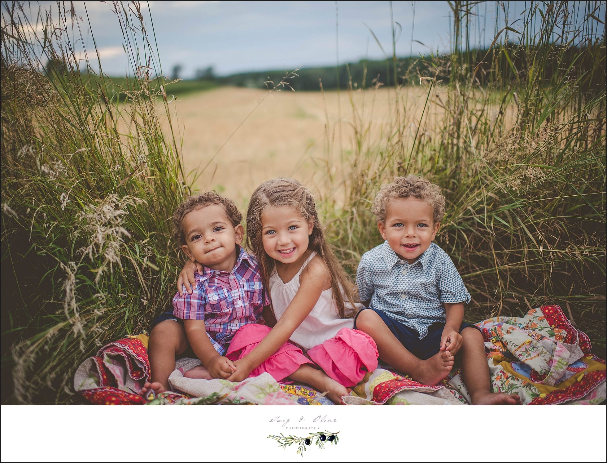 prairie grass, kids, blankets, three kids