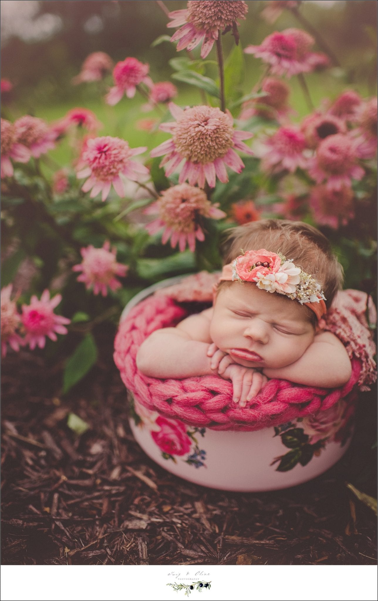 pink blanket and flowers
